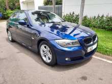 BMW 320i 2011 Car