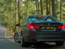 BMW 523i 2011 Car