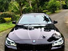 BMW 523i 2011 Car