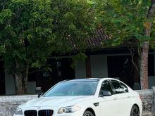 BMW 523i 2011 Car