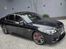 BMW 528i Luxury Line 2012 Car