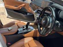 https://riyasewana.com/uploads/bmw-530-2017-113581612714.jpg