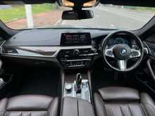 https://riyasewana.com/uploads/bmw-530-i-2017-59552712913.jpg