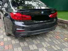 https://riyasewana.com/uploads/bmw-530e-black-2017-66552312503.jpg