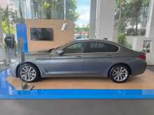 https://riyasewana.com/uploads/bmw-530e-i-24153626433.jpg