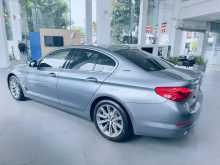 https://riyasewana.com/uploads/bmw-530e-i-3165029626.jpg