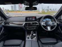 https://riyasewana.com/uploads/bmw-530e-m-27133417202.jpg