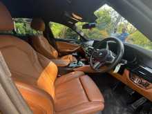 https://riyasewana.com/uploads/bmw-530m-sport-2017-36575812983.jpg