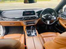 https://riyasewana.com/uploads/bmw-740le-2018-3012261612313.jpg