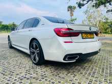 https://riyasewana.com/uploads/bmw-740le-2018-3012261612472.jpg