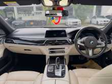 https://riyasewana.com/uploads/bmw-740le-m-8131041292.jpg