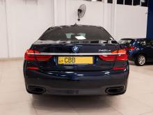 https://riyasewana.com/uploads/bmw-740le-msport-2411291810484.jpg