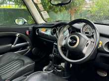 https://riyasewana.com/uploads/bmw-cooper-s-2006-177591912573.jpg