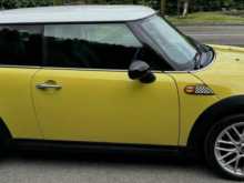 BMW MINI Cooper 2011 Car