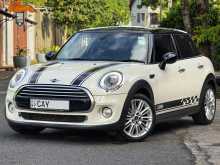 BMW Mini COOPER CHILl. F55 2017 Car