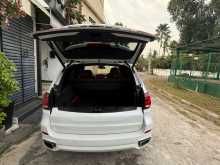 https://riyasewana.com/uploads/bmw-x5-19193846945.jpg