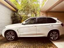 https://riyasewana.com/uploads/bmw-x5-22105115992.jpg
