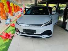 https://riyasewana.com/uploads/byd-byd-atto-2025-1820342612912.jpg