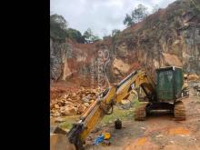 CAT Excavator 2006 Heavy-Duty