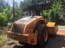 CAT Case SV212 10 Ton Vibrating Roller 2004 Heavy-Duty