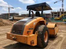 CAT Case SV212 12.5ton Vibrating Roller 2004 Heavy-Duty