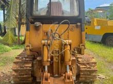https://riyasewana.com/uploads/cat-d4c-dozer-2013-131058211208236.jpg
