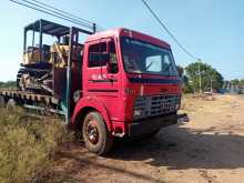 CAT D4e. 1996 Heavy-Duty