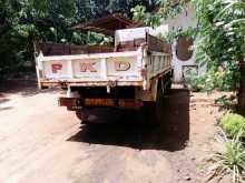 https://riyasewana.com/uploads/changan-tipper-2008-213440112464.jpg