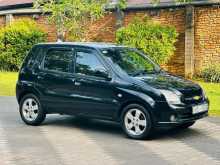 Chevrolet CRUZE GM 2004 Car