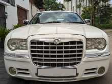 https://riyasewana.com/uploads/chrysler-300c-9113256942.jpg