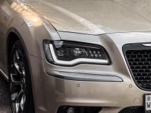 Chrysler Limited 2012 Car