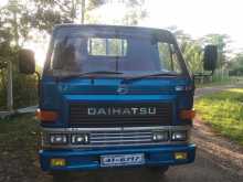 https://riyasewana.com/uploads/daihatsu-10-5-lorry-4185530134.jpg