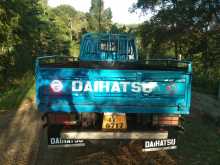 https://riyasewana.com/uploads/daihatsu-10-5-lorry-418553023.jpg