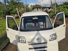 Daihatsu 320 2018 Van