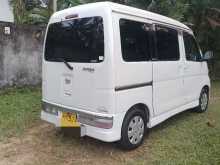 https://riyasewana.com/uploads/daihatsu-atrai-wagon-171214224632.jpg