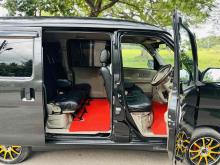 https://riyasewana.com/uploads/daihatsu-atrai-wagon-512400024702.jpg