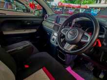 https://riyasewana.com/uploads/daihatsu-boon-12171742822.jpg