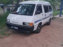 Toyota CR27 1991 Van