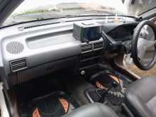 https://riyasewana.com/uploads/daihatsu-charade-1987-321172412384.jpg