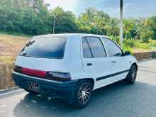 https://riyasewana.com/uploads/daihatsu-charade-g1000-26851424522.jpg