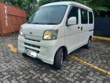 Daihatsu Hijet Cruze 2012 Van