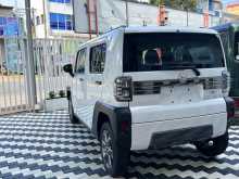 https://riyasewana.com/uploads/daihatsu-daihatsu-taft-2025-289185712864.jpg