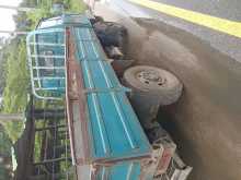 https://riyasewana.com/uploads/daihatsu-dalhatsu-7811014892.jpg