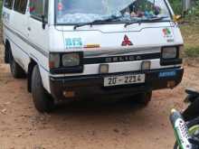 Mitsubishi Delica 1985 Van