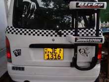 Daihatsu Hijet 2004 Van