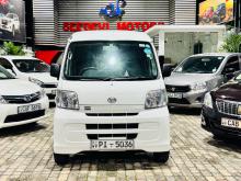 Daihatsu Hijet 2014 Van