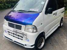 Daihatsu Hijet 2000 Van