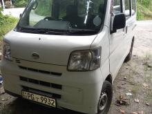 Daihatsu Hijet 2010 Van