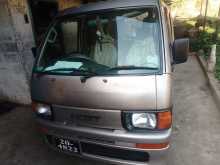 Daihatsu Hijet 1993 Van