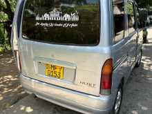 https://riyasewana.com/uploads/daihatsu-hijet-1999-2016411112192.jpg